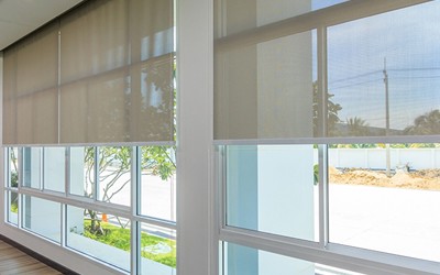Compelling Reasons to Bank on Custom Blinds for Businesses